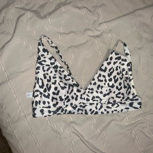 Aerie Leopard NWOT swim top, size XL